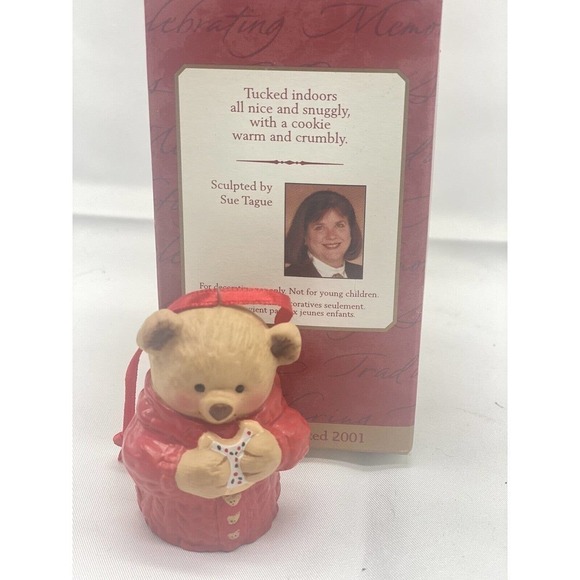 2001 Hallmark Keepsake Ornament Snuggly Sugar Bear Bell - Picture 3 of 3